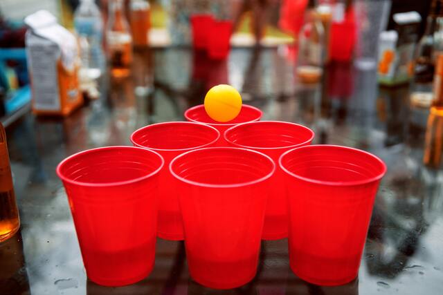 beer pong game